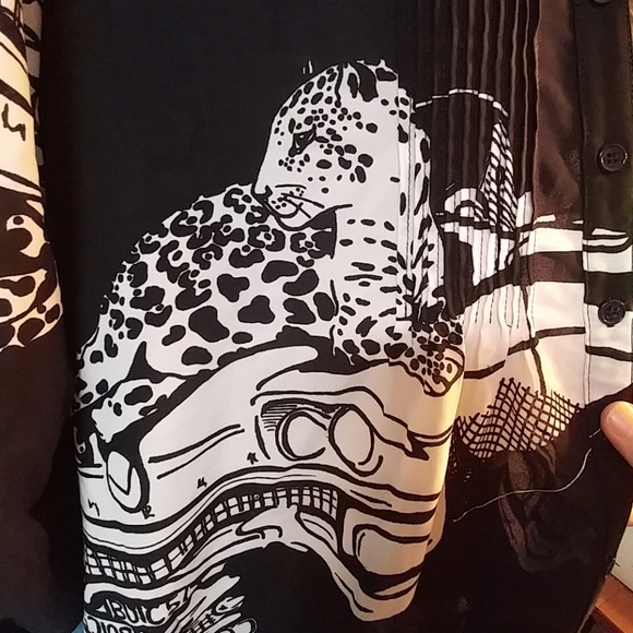 Melissa McCarthy Plus Pintucked Cheetah Blouse - Picture 3 of 8